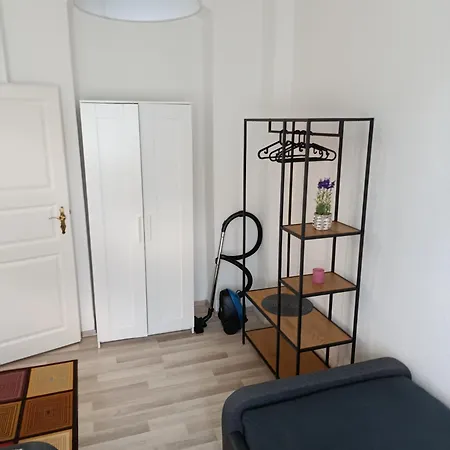 Apartment - Monteur Sleep 1 - Max 6 Personen *